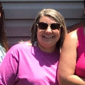 Meet your Posher, Debbie